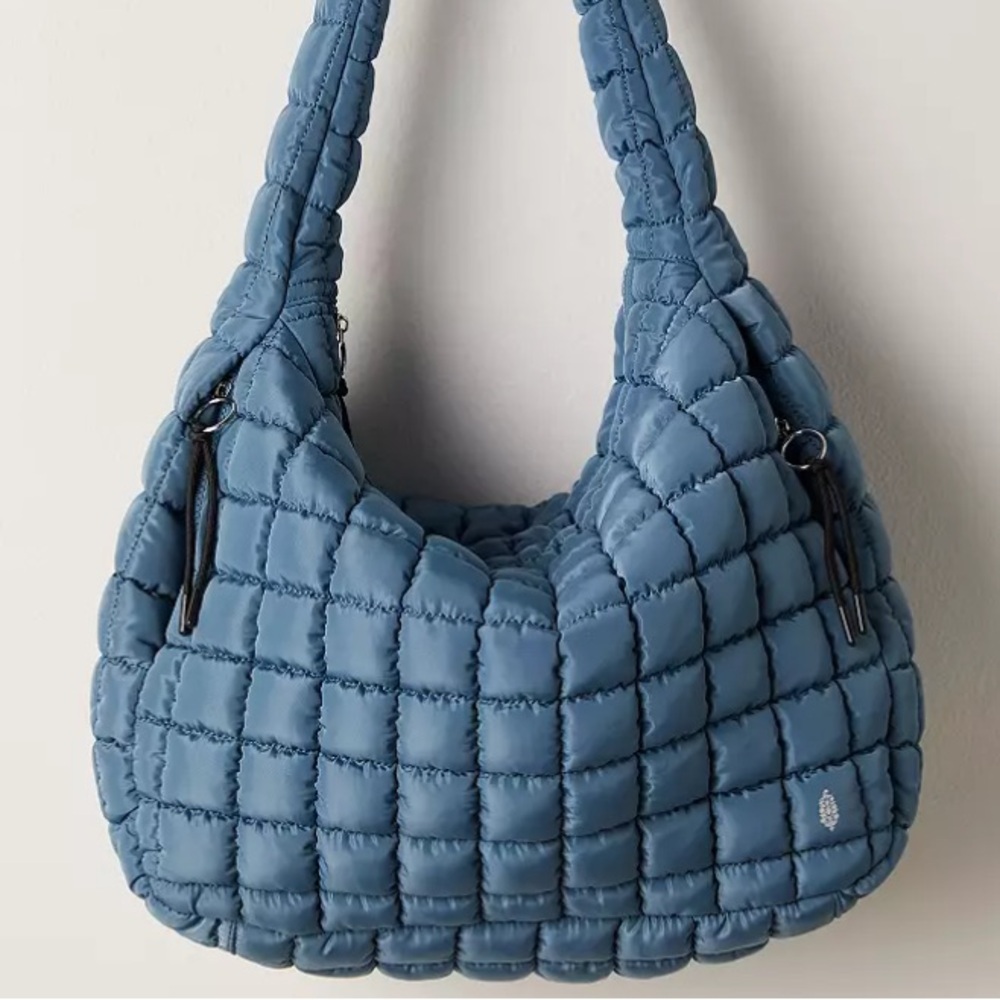 FP MOVEMENT QUILTED CARRYALL